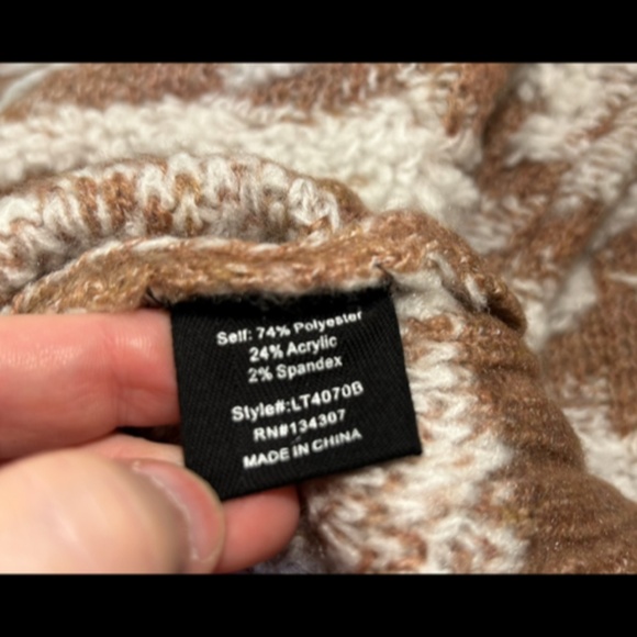 Line & Dot x Revolve Houndstooth Plush Sweater Cream/Toffee Brown Size S - NWT - Picture 15 of 16